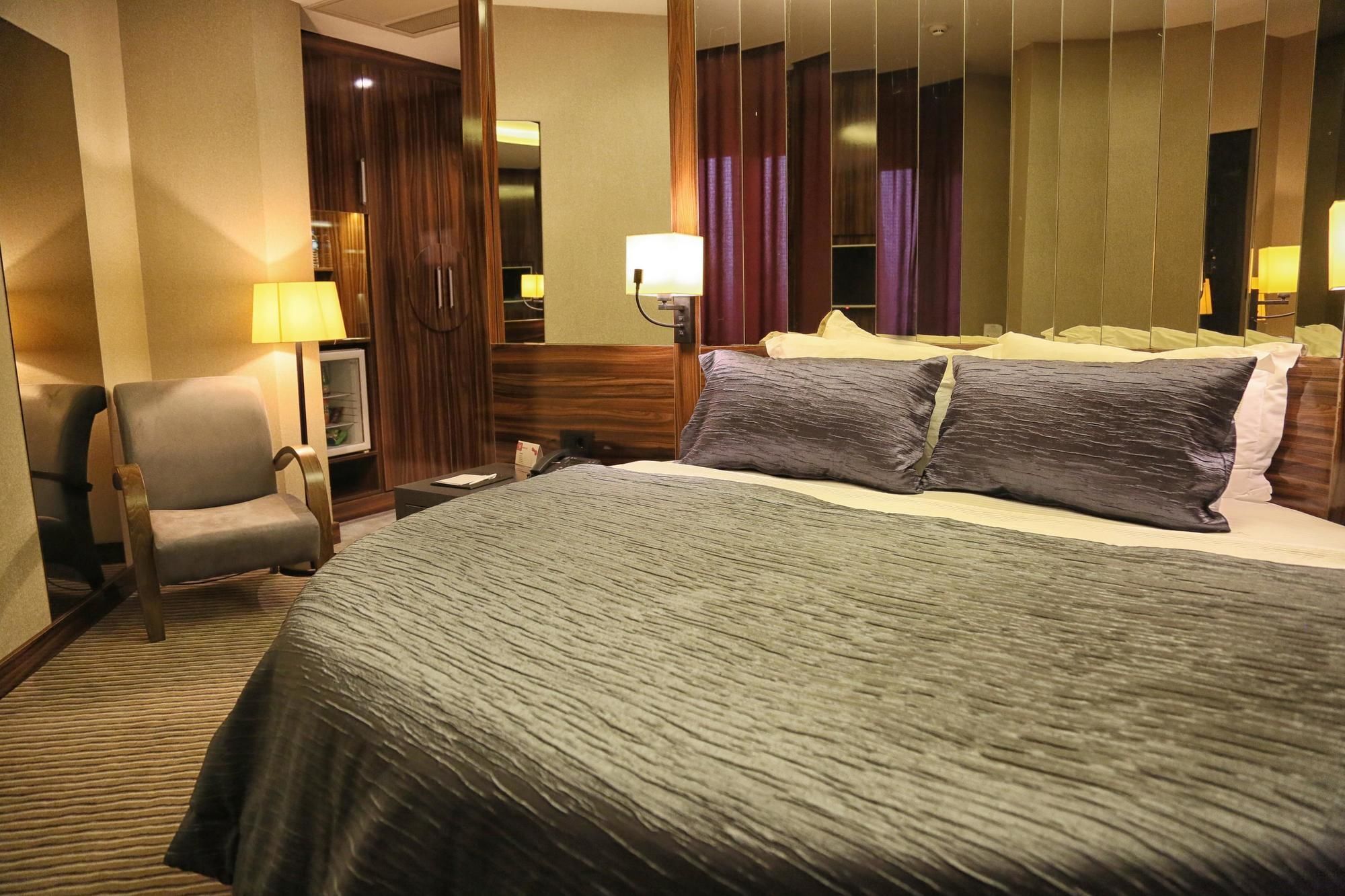 Ramada Mersin Mersin  Ngoại thất bức ảnh